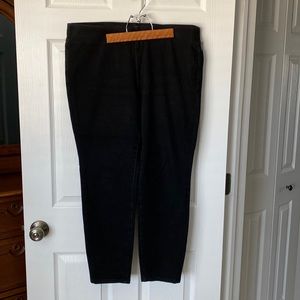 Soft Surroundings pull-on black jeans - size petite L